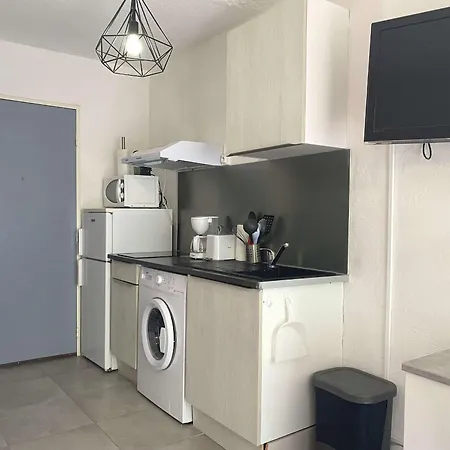 Appartamento Cosy Climatise Proche Thermes A Avec Balcon Et Lave-linge - Fr-1-553-272 *